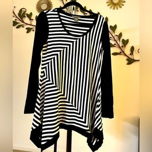 NWOT - Long Sleeve Tunic